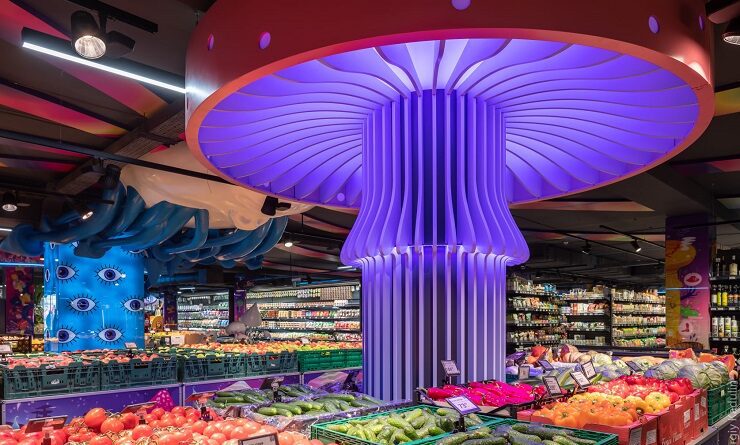 Новий дизайнерський супермаркет «Сільпо» прикрасили неоновими грибами 1 silpo gribi | 1
