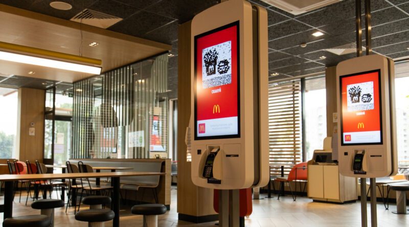 McDonald’s відкрив зали у перших 10 ресторанах Києва 1 mcdonalds vidkryv zaly u pershyh 10 restoranah kyyeva | 1