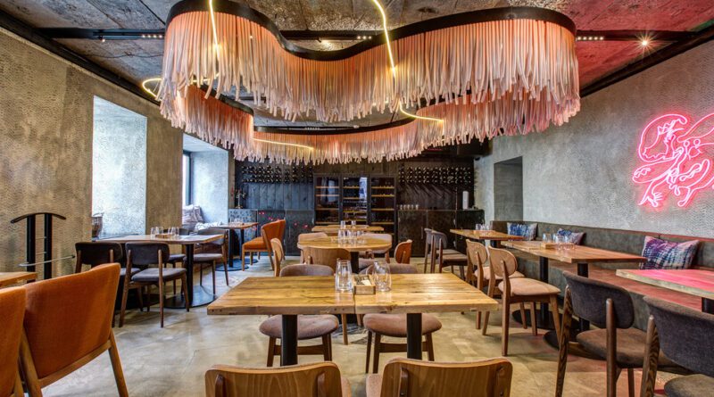 u rosiyi sporozhnily fitnes kluby ta restorany pislya ogoloshennya mobilizacziyi | 1