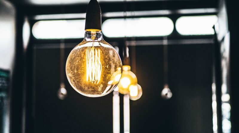 Як торговельні мережі України працюють в умовах постійного відключення електроенергії 1 yak torgovelni merezhi ukrayiny praczyuyut v umovah postijnogo vidklyuchennya elektroenergiyi | 1