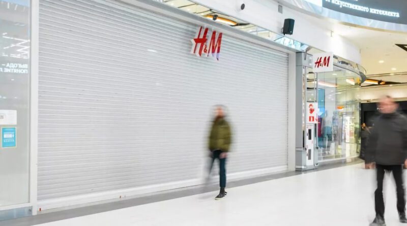 hm zakryla vsi magazyny u rosiyi | 1