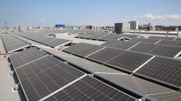 Епіцентр-обладнає-дахи-своїх-ТЦ-сонячними-панелями-на-1-млн-кв.-м