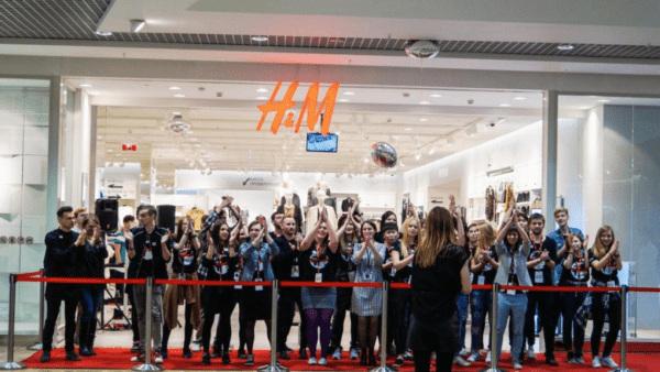 H&m-відновлює-роботу-в-Україні-9-листопада