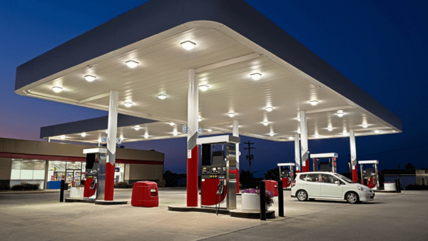 ТОП-10-АЗС-2023-аналітика-ринку-автозаправних-станцій-від-Ukrainian-Business-Award-та-Looqme