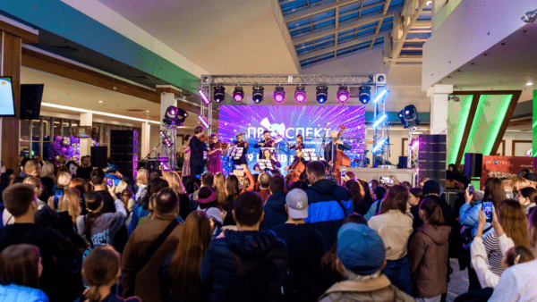 ТРК-Проспект-організував-благодійний-концерт-Синергія-зірок-до-9-ти-річчя-співдружності-ТРК-та-ком’юніті