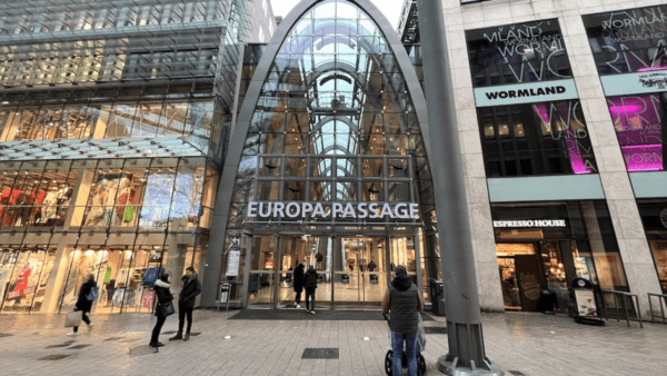 У-найбільшому-ТЦ-Гамбурга-Europa-Passage-з'явиться-мультибрендовий-магазин-українського-одягу
