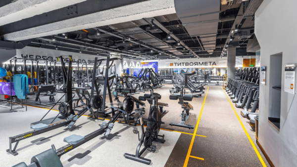 У-ТРЦ-Victoria-Gardens-відкрився-перший-у-Львові-спортклуб-Apollo-Next