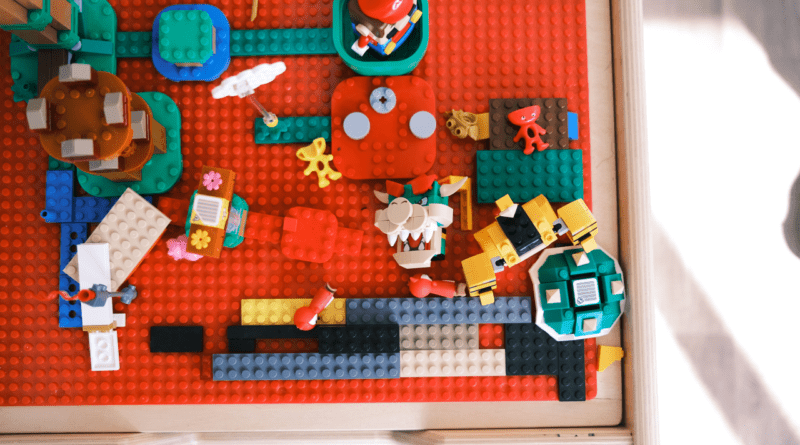 Lego-судиться-з-компанією-зі-Стрия-через-порушення-авторських-прав