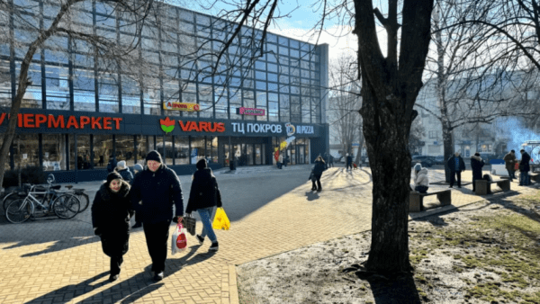 Відкриття-ТЦ-Покров-як-пройшла-реконцепція-радянського-ЦУМу,-хто-став-якорем-та-чого-очікувати-далі-(фото)