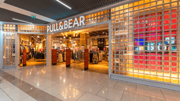 Друга-хвиля-відкриттів-Inditex.-У-які-ТРЦ-повернулися-Zara,-Massimo-Dutti,-Stradivarius-та-інші