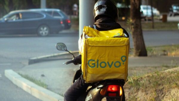 Glovo-наростив-бізнес-в-Україні-на-23%-порівняно-з-довоєнними-показниками
