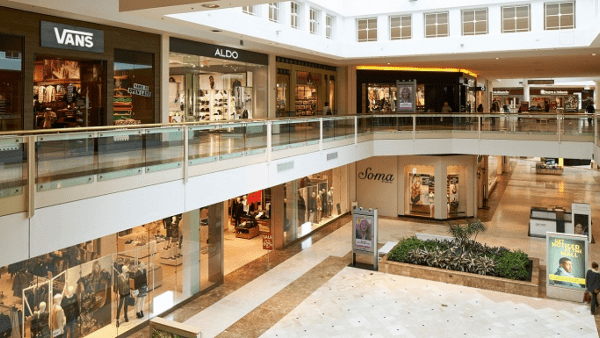 Новий-ТРЦ-із-підземним-паркінгом-побудують-на-Закарпатті---деталі