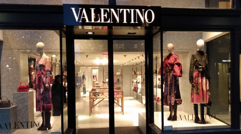 Valentino звинуватили у трудовій експлуатації. Бренд потрапив під судовий нагляд 1 Valentino