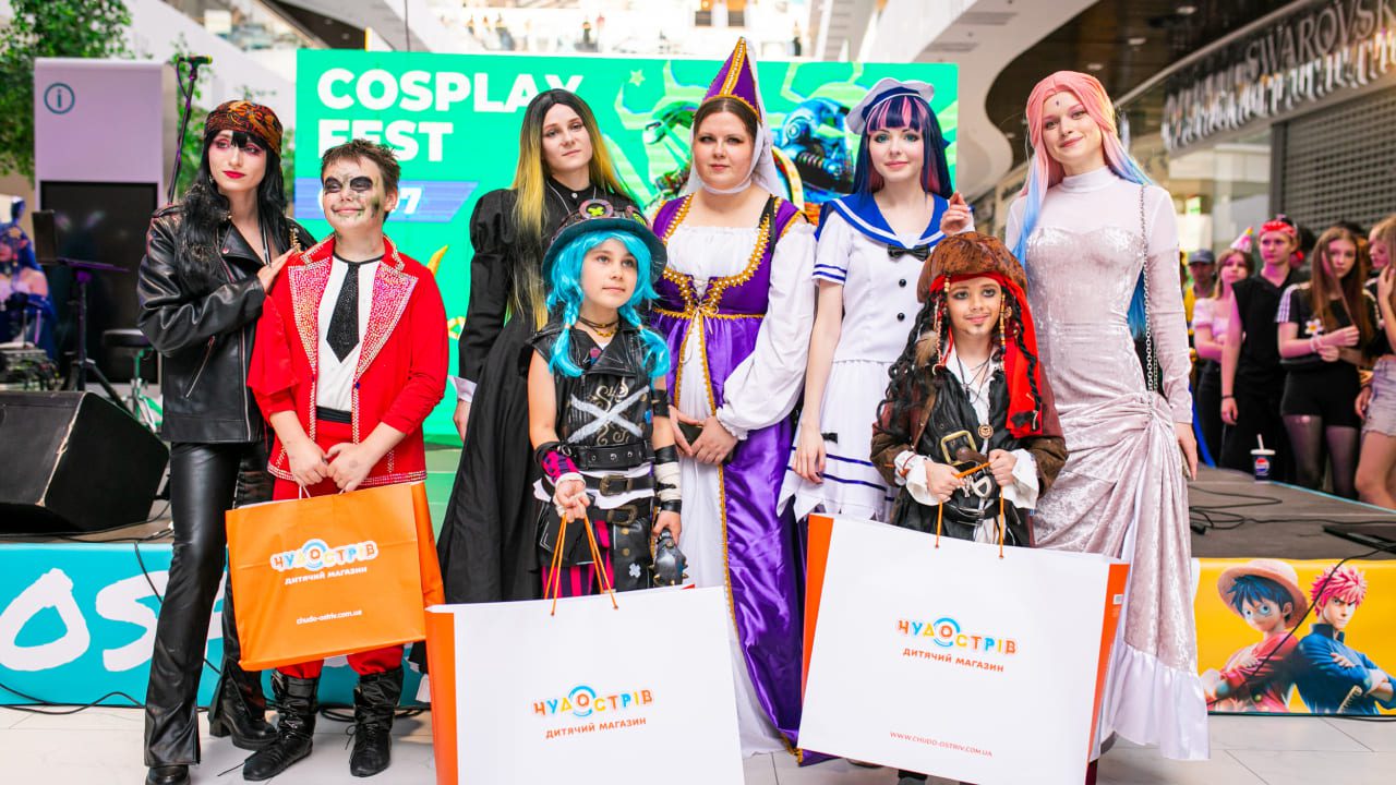 Яскравий вибух креативу: COSPLAY FEST пройшов у ТРЦ Nikolsky та Lubava 7 kosplej 3 | 7