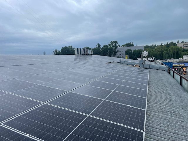 VARUS інвестує 150 млн грн у встановлення сонячних електростанцій на 48 супермаркетах 2 varus 6 | 1