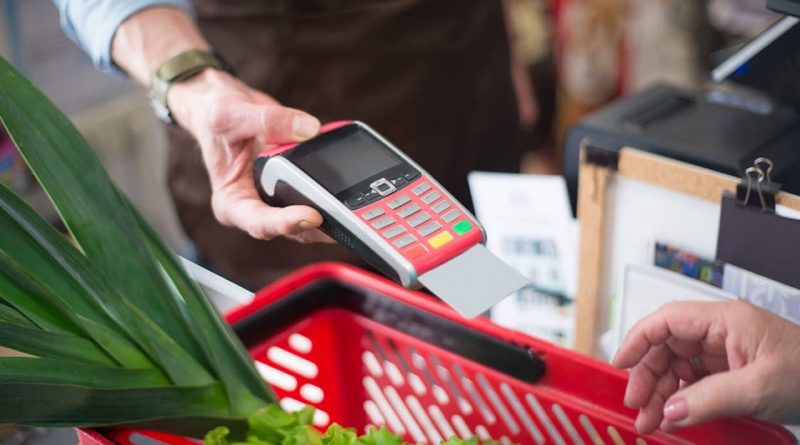 Супермаркети, кафе та інше: де українці найчастіше витрачають гроші (аналітика monobank) 1 Monobank