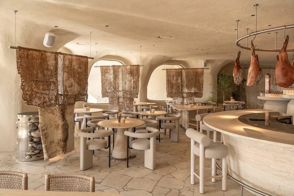 Дизайн українського ресторану "Грибова Хата" серед фіналістів ще однієї європейської премії (фото) 3 1 4 | 1