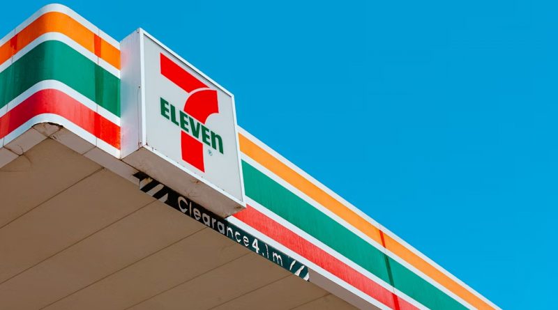 Власник японської мережі 7-Eleven розглядає злиття та поглинання для зростання 1 7-eleven