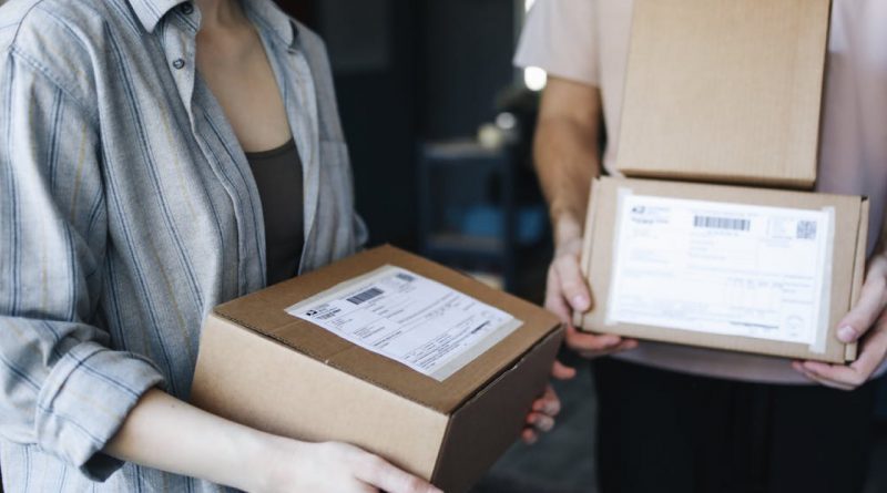 НБУ пропонує оподаткувати закордонні посилки до 150 євро 1 посилки