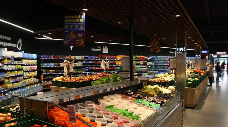 “Намагаємося утримати мережу”: як працює ритейл Чернігівщини під час відключення електрики 1 ритейл