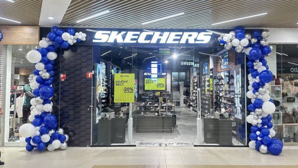 Skechers