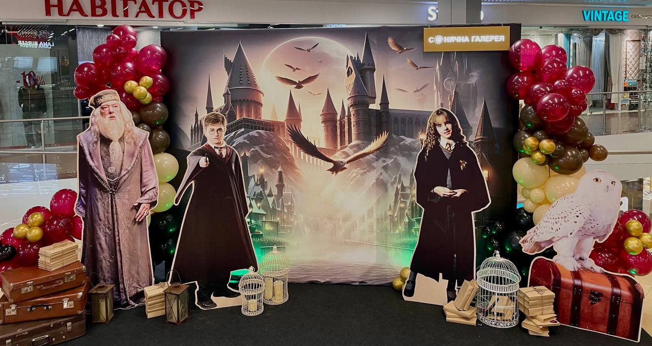 Геловін 2025: "страшно красиві" фотозони та атмосфера свята в українських ТРЦ (фото, відео) 14 sonyachna galereya | 13