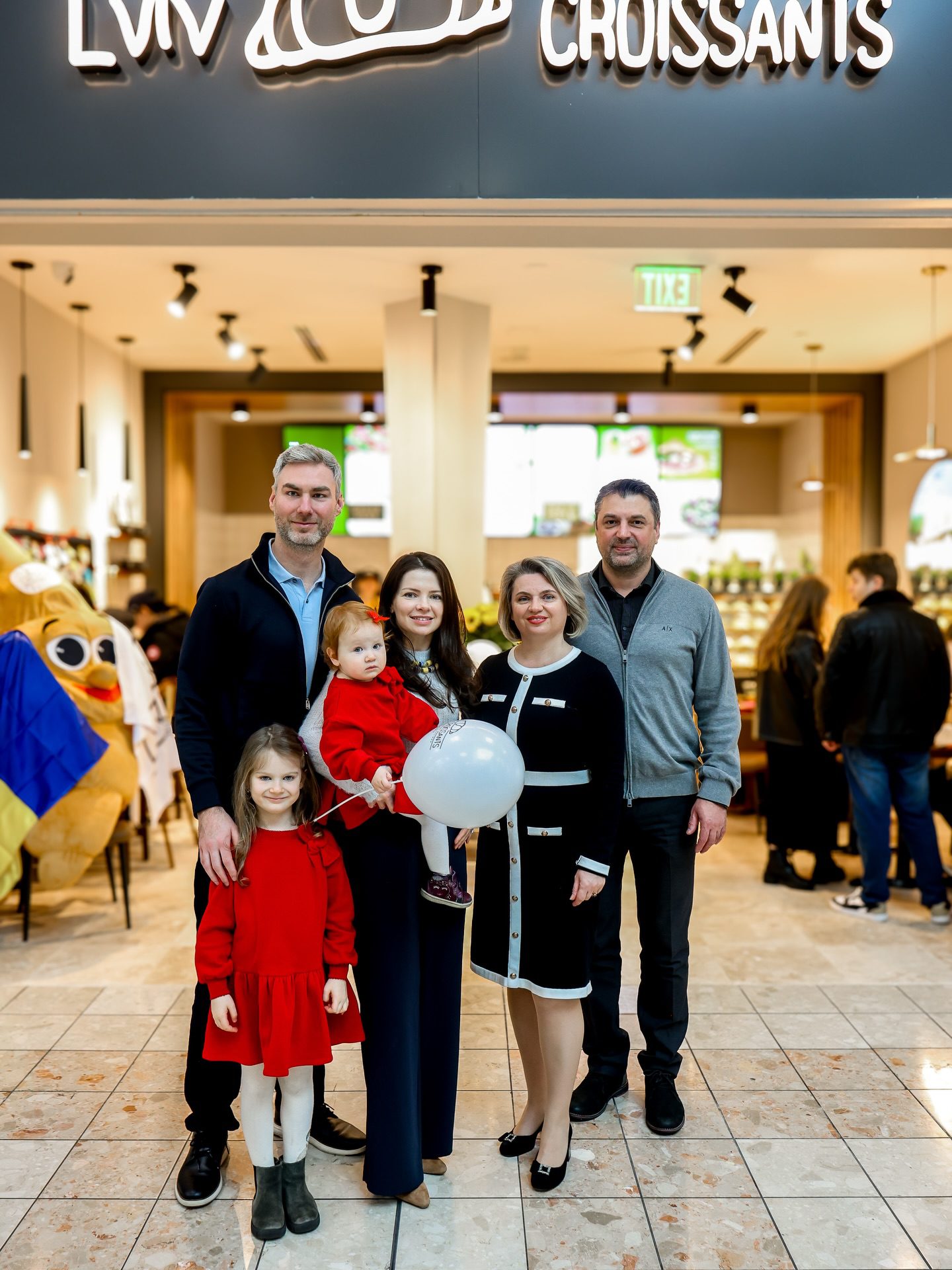 586700433-18495898909077863-8313407173418052377-N