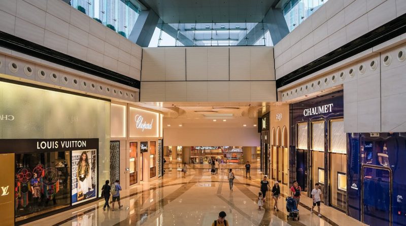 Світовий ринок розкоші встановив новий рекорд: бренди оцінюють у 317 млрд доларів 1 бренд-(2)