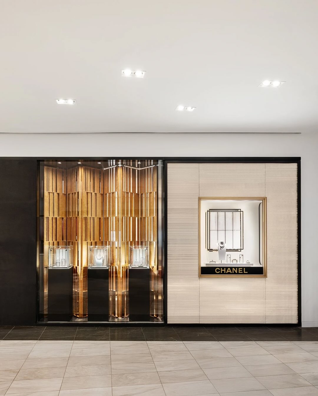 Chanel відкрив свій найбільший канадський бутик у ТЦ Yorkdale в Торонто (фото) 2 chanel 1 | 1