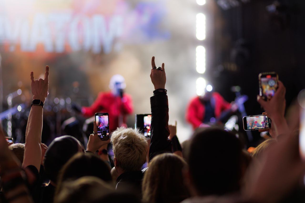 B-Mall Fest 2025 відбувся: тисячі відвідувачів, топові артисти та благодійні ініціативи у найбільшому ТРЦ країни — Blockbuster Mall 7 Hamatom-(1)