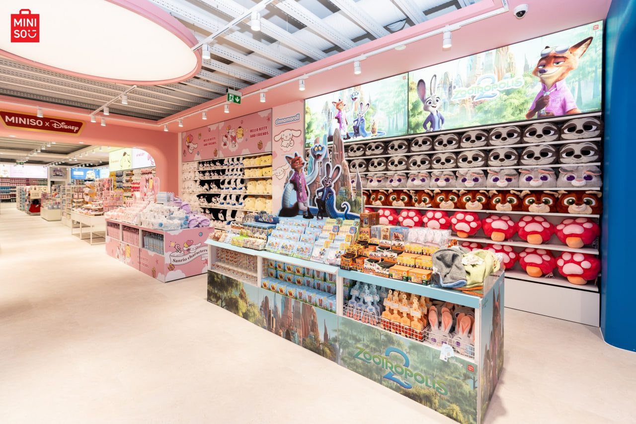 MINISO відкрив свій найбільший німецький магазин у Дюссельдорфі (фото) 2 miniso 1 | 1