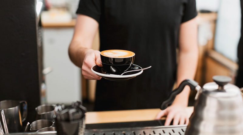 Кав'ярні та бонуси: чому покоління Z частіше ходить у заклади та скільки платить 1 кавярня