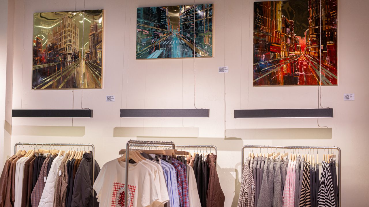 Всі. Свої відкрили новий простір з арт-інсталяцією у столичному ТРЦ Retroville (фото) 3 1280х720