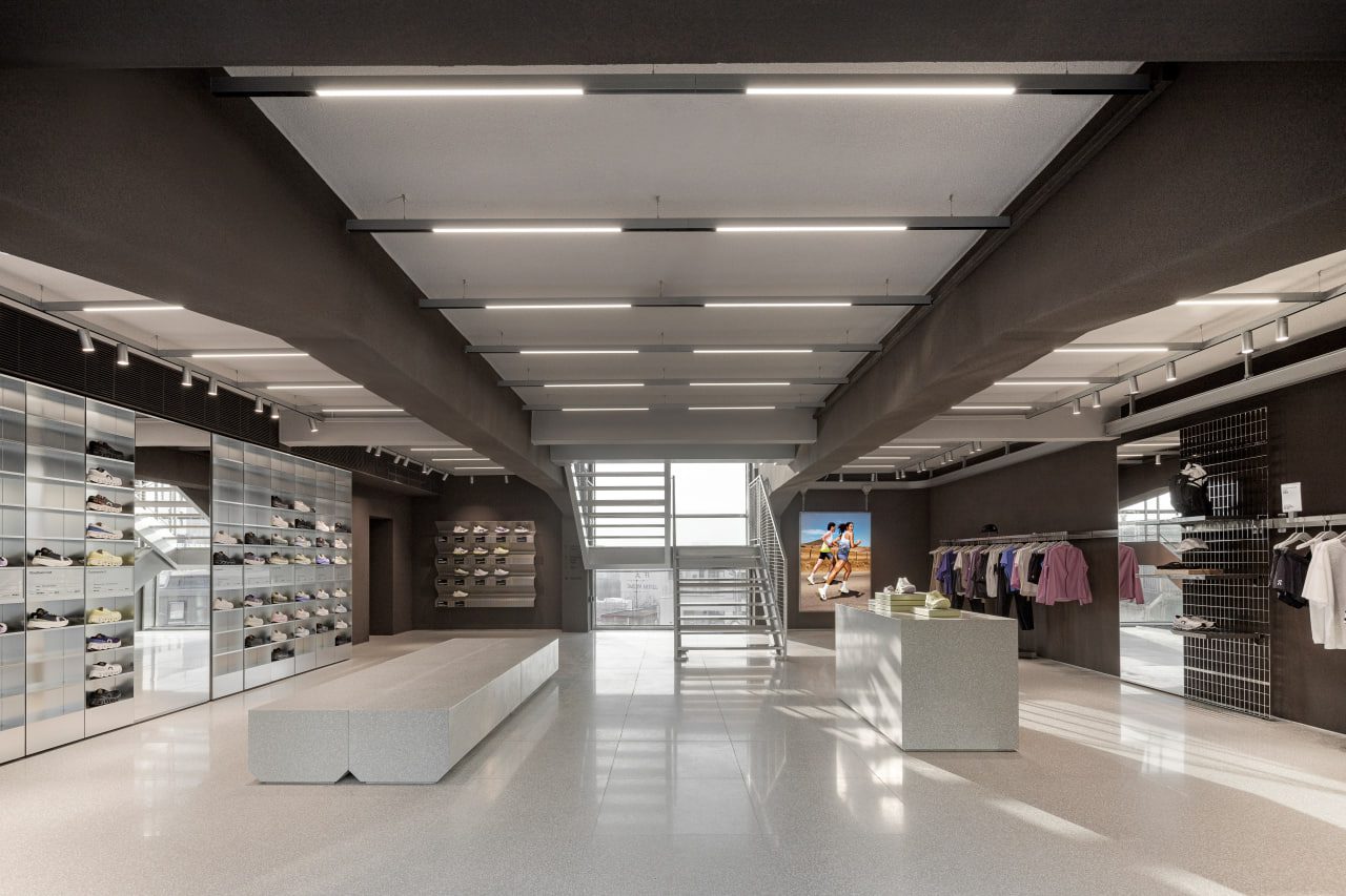 Швейцарський бренд On відкрив перший магазин у Кореї з біговим центром (фото) 3 on 2 | 2
