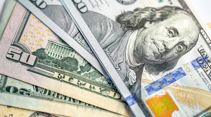 Бізнес через рік очікує долар по 45 грн, євро - 54 грн - НБУ 1 бізнес