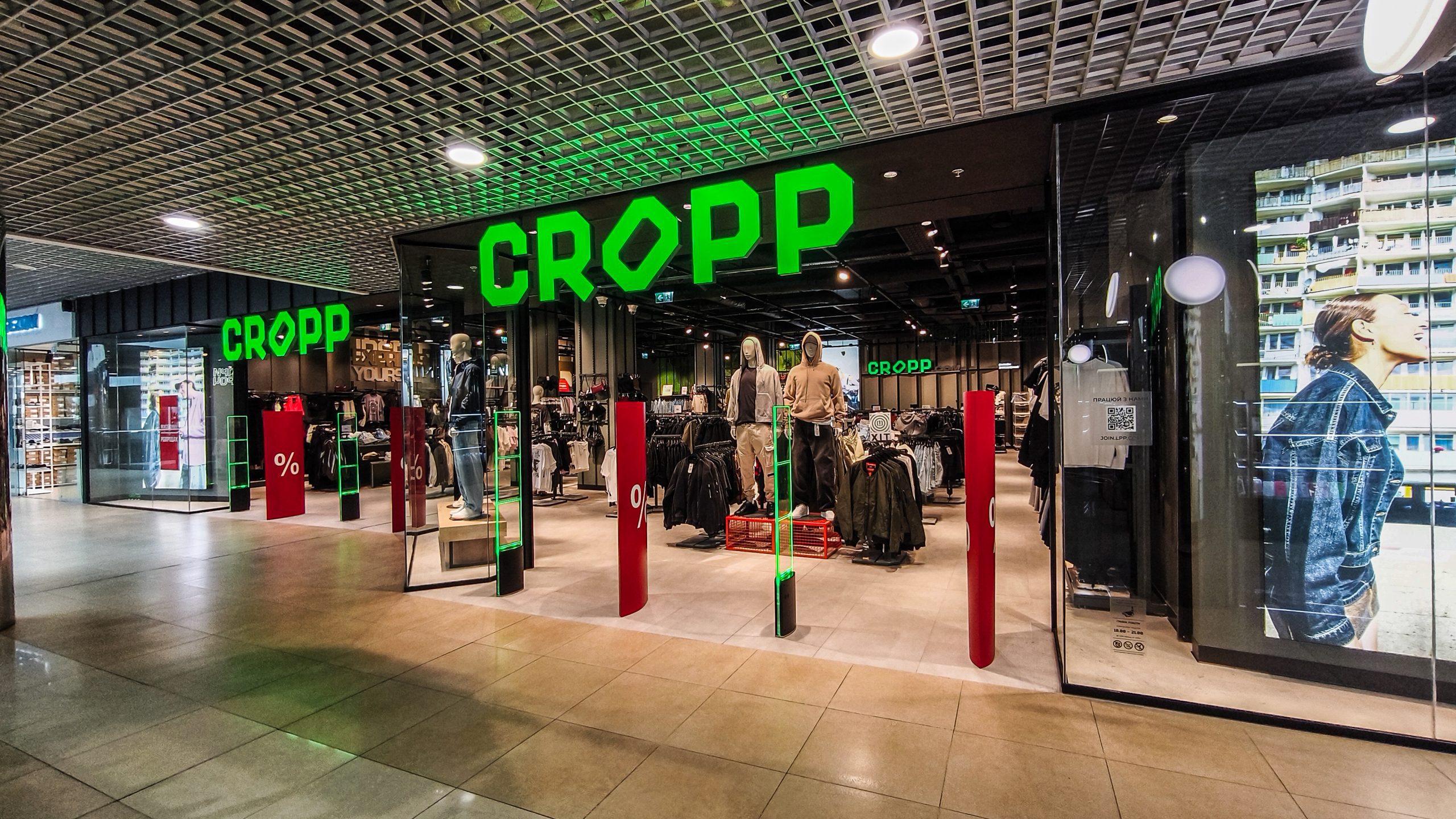 "Обмежені в стабільності, але не в партнерах". Як ТРЦ "Оазис" залучає нові бренди у Хмельницький і чого чекати далі 5 Cr