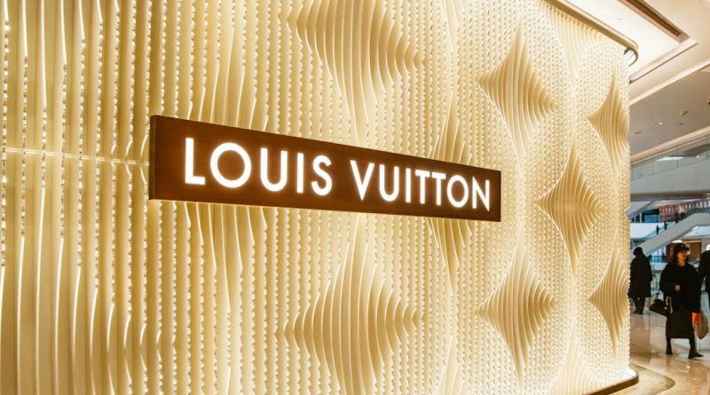 Louis-Vuitton