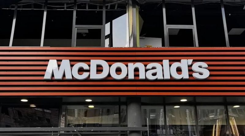 McDonald's на Лук'янівці планує відновити роботу після російської атаки 1 Mcdonald's