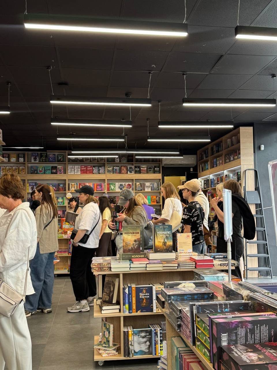 Мережа “Книголенд” відкрила першу флагманську книгарню у Вінниці (фото) 2 knygolend 1 | 1