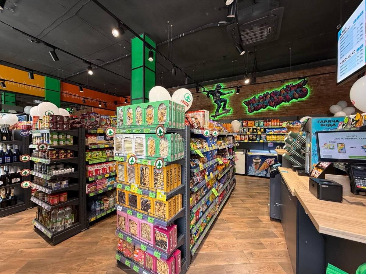 У Луцьку відкрили перший супермаркет SPAR City (фото) 4 spar 2 | 3